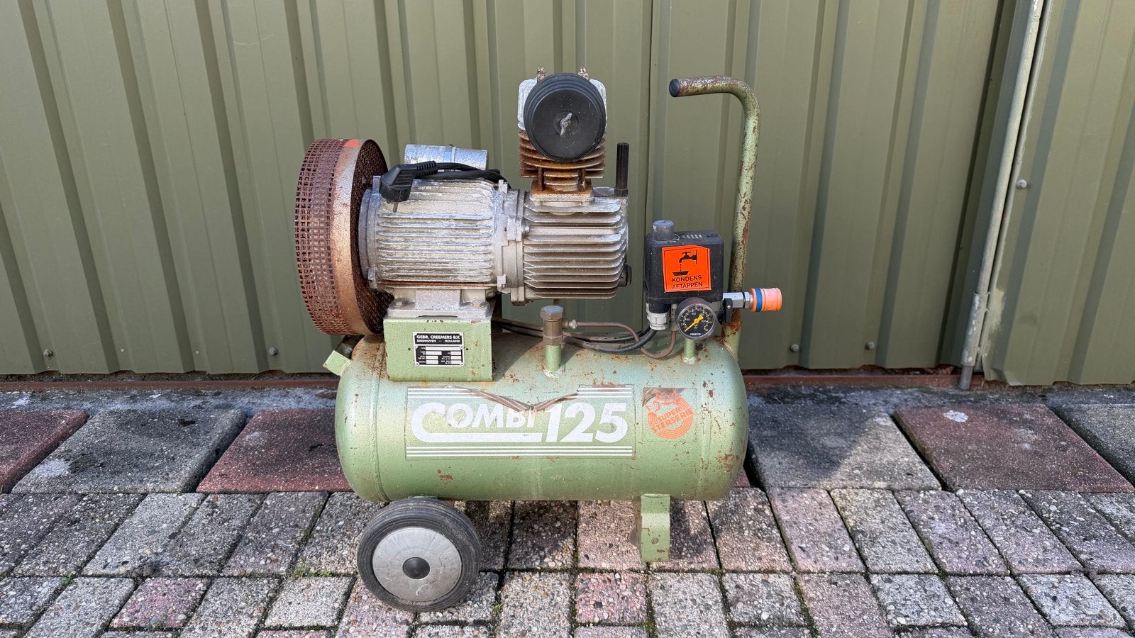 Gebruikte Compressor 230V - Combi 125, Ophalen, Gebruikt, Minder dan 200 liter/min, Mobiel
