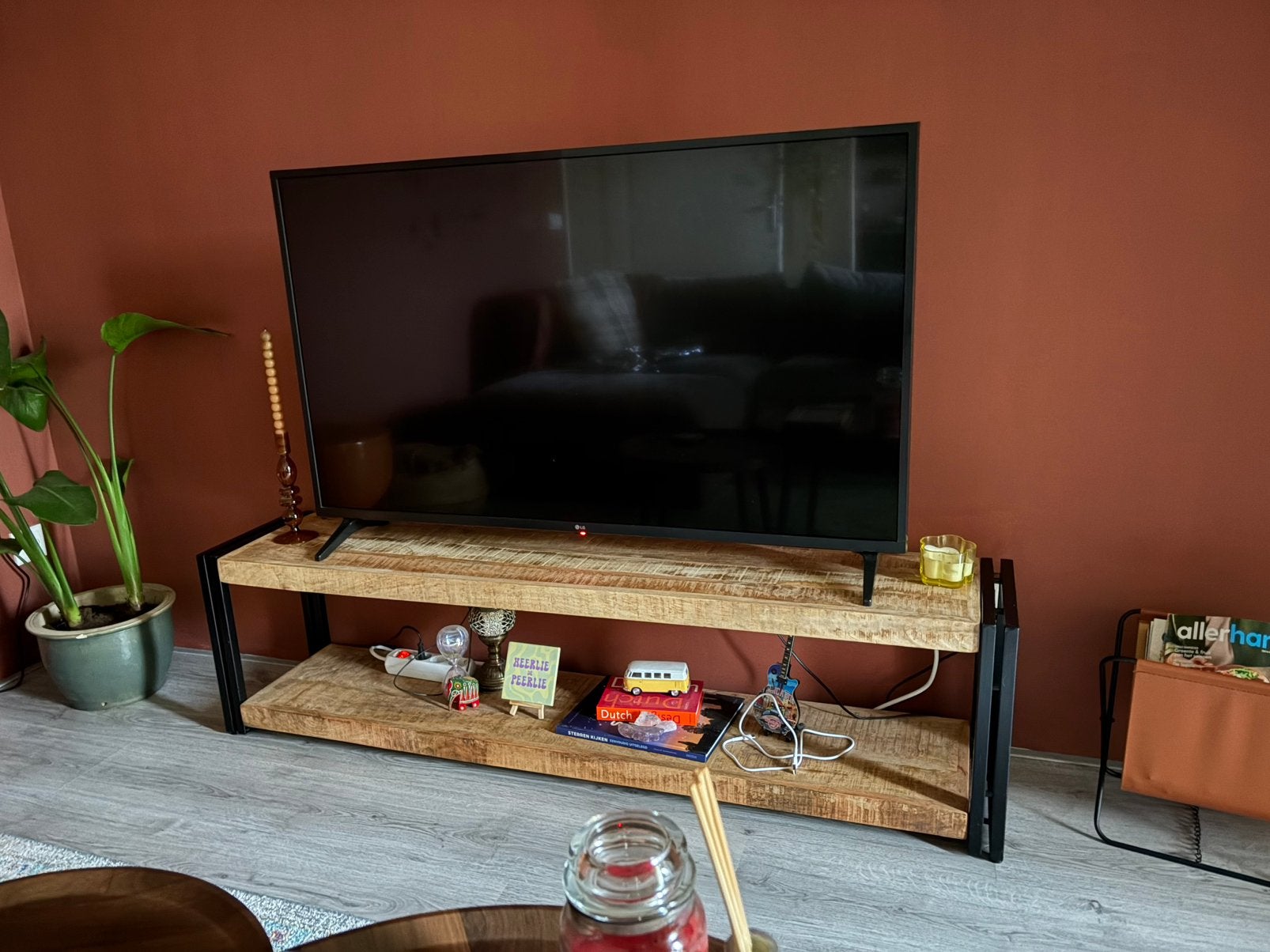 Tv meubel, Ophalen, Zo goed als nieuw