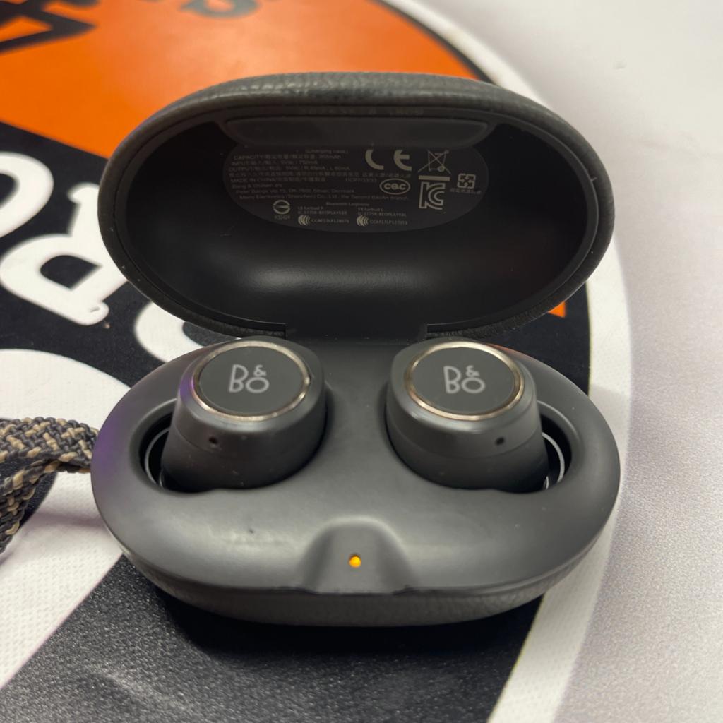 Bowers nd' Wilkins Beoplay E8 - Nette staat, Bower en Wilkins, Zo goed als nieuw, Support@bowerenwilkins.com, Dale Road
Worthing, West Sussex, BN11 2BH
United Kingdom