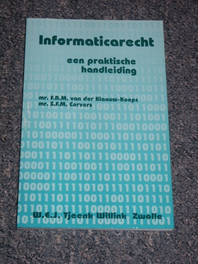 Informaticarecht een praktische handleiding (NL), Ophalen of Verzenden, Zo goed als nieuw, Vakgebied of Industrie