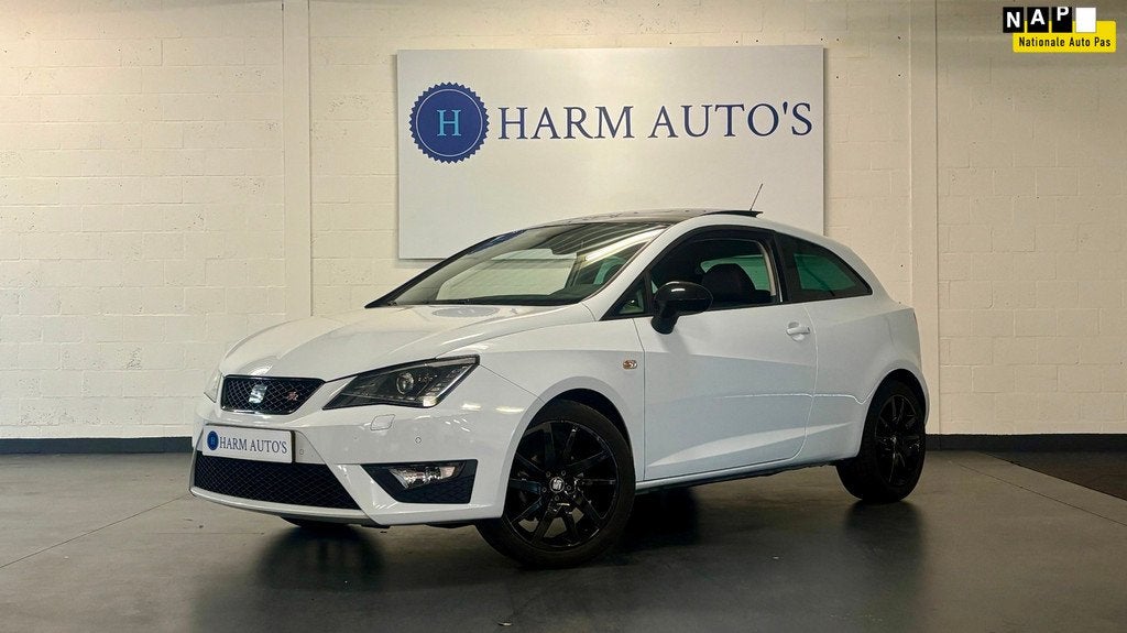 Seat Ibiza SC 1.0 EcoTSI FR Connect Pano / Navi / Xenon / Al, Auto's, Voorwielaandrijving, 995 kg, Origineel Nederlands, Bedrijf