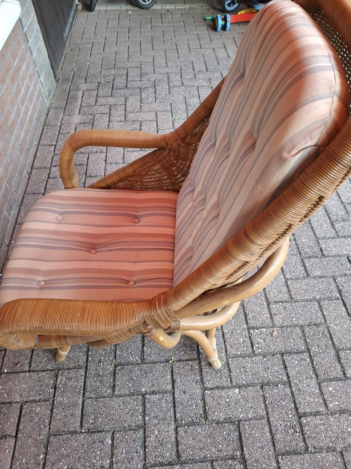 Riete stoel met kussen, Ophalen, Zo goed als nieuw, Minder dan 50 cm