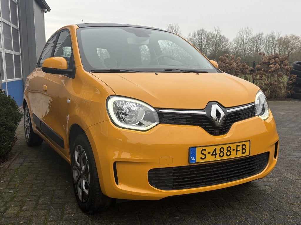 Renault Twingo 1.0 SCe Collection OPEN DAK-BLUETOOTH-AIRCO, Twingo, 4 stoelen, 23 km/l, Geel