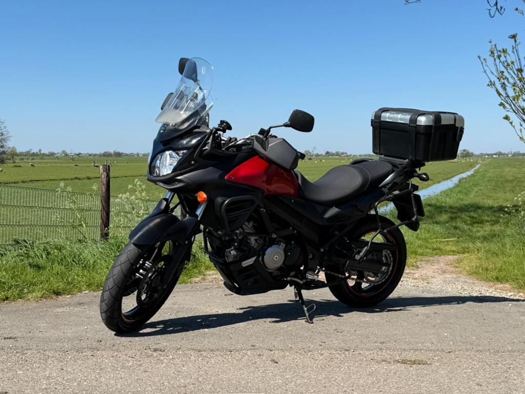 Suzuki Vstrom dl650, 2 cilinders, Occasion, Motorrijbewijs A, Particulier