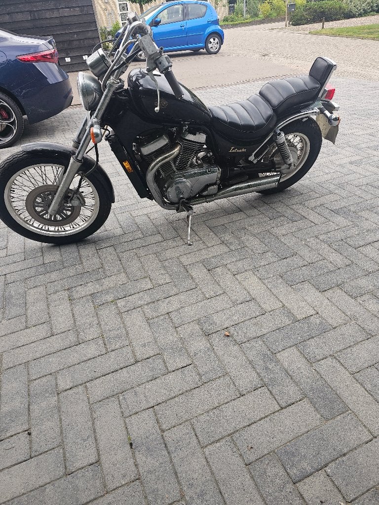Suzuki Intruder 700 voor onderdelen, Ophalen of Verzenden, Gebruikt
