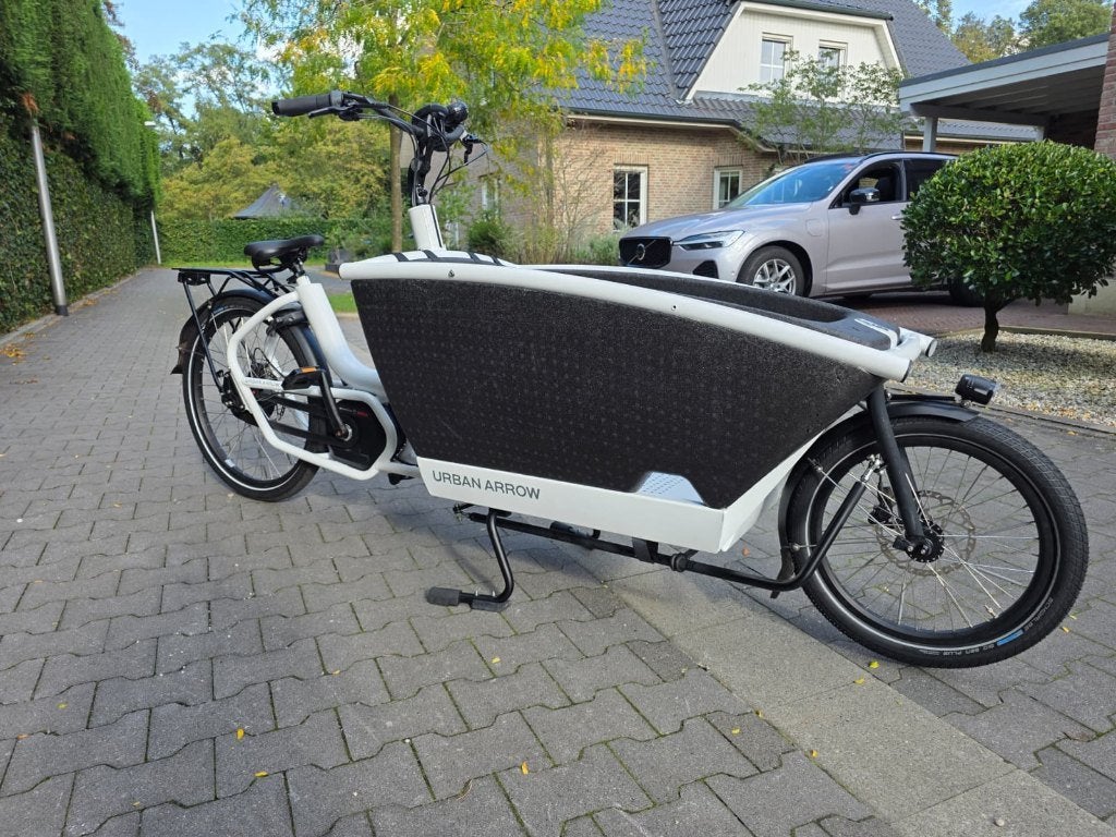 Urban Arrow bakfiets met regenhuif, 8687km, Ophalen, Gebruikt