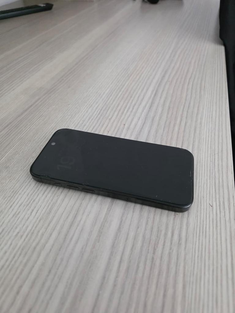 iPhone 15 Pro 256 GB - Zo goed als nieuw, Telecommunicatie, Mobiele telefoons | Apple iPhone, Zwart, 78 %, Zo goed als nieuw, Zonder simlock