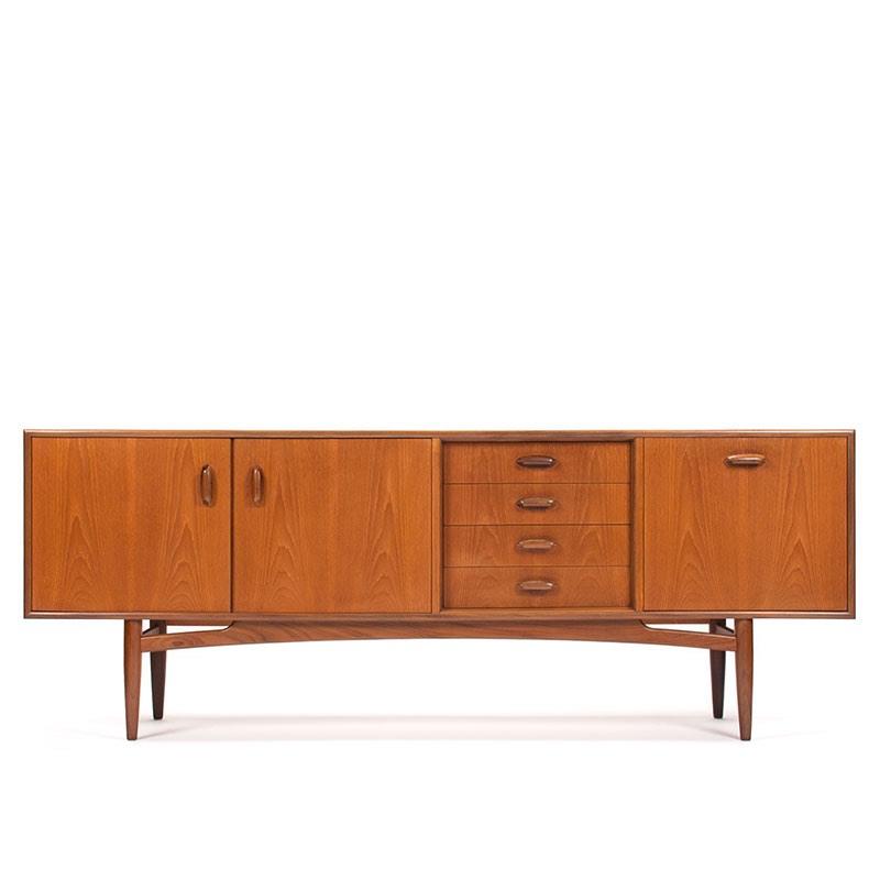 Lang teakhouten Mid-Century dressoir, Huis en Inrichting, Ophalen, Teakhout, Zo goed als nieuw, 200 cm of meer