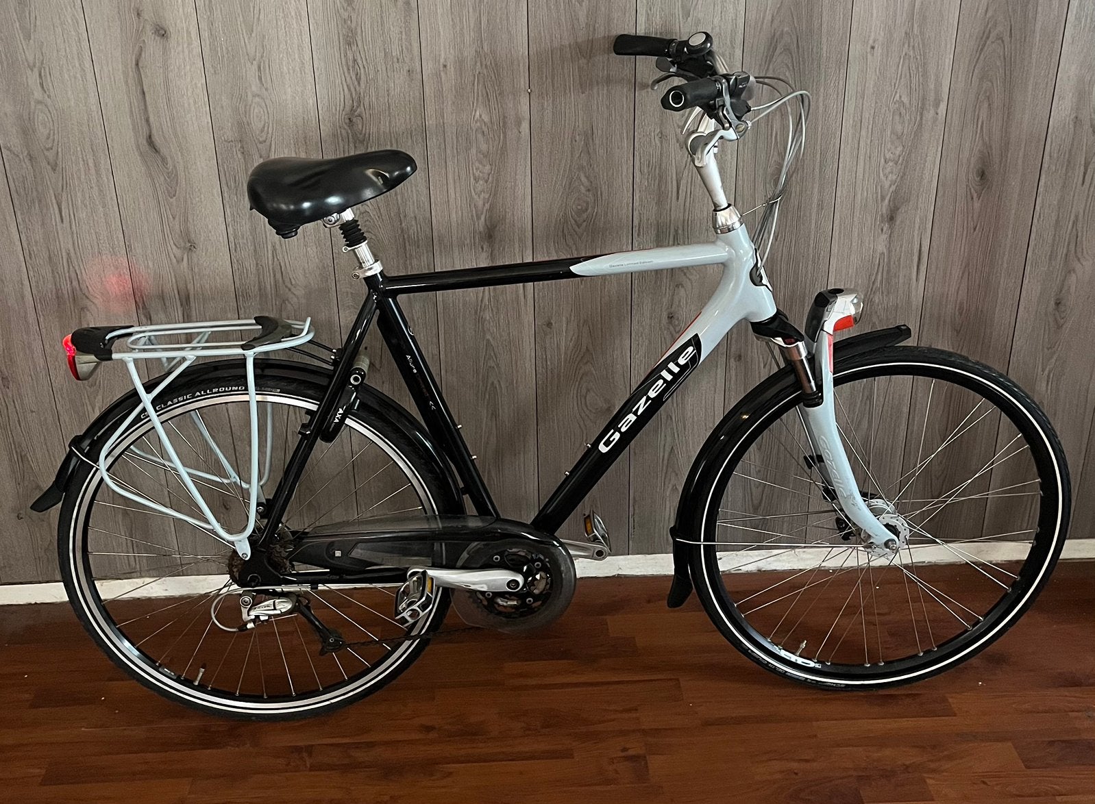 Gazelle Allure limited, Dames/herenfiets, D61, 28inch, 24V, Ophalen, Zo goed als nieuw, Gazelle, Versnellingen