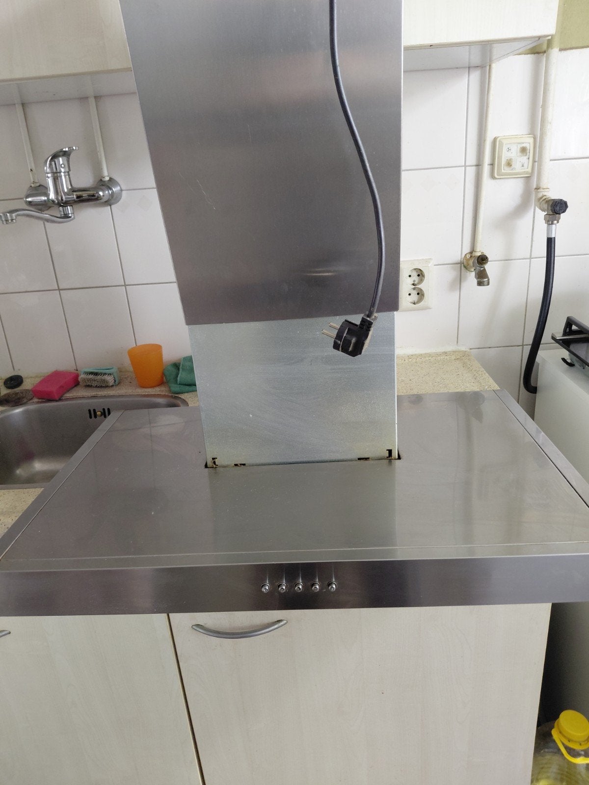 Goedwerkende afzuigkap igs, Witgoed en Apparatuur, Afzuigkappen, Ophalen, Gebruikt, 200 tot 400 m³ per uur, Wandschouwkap