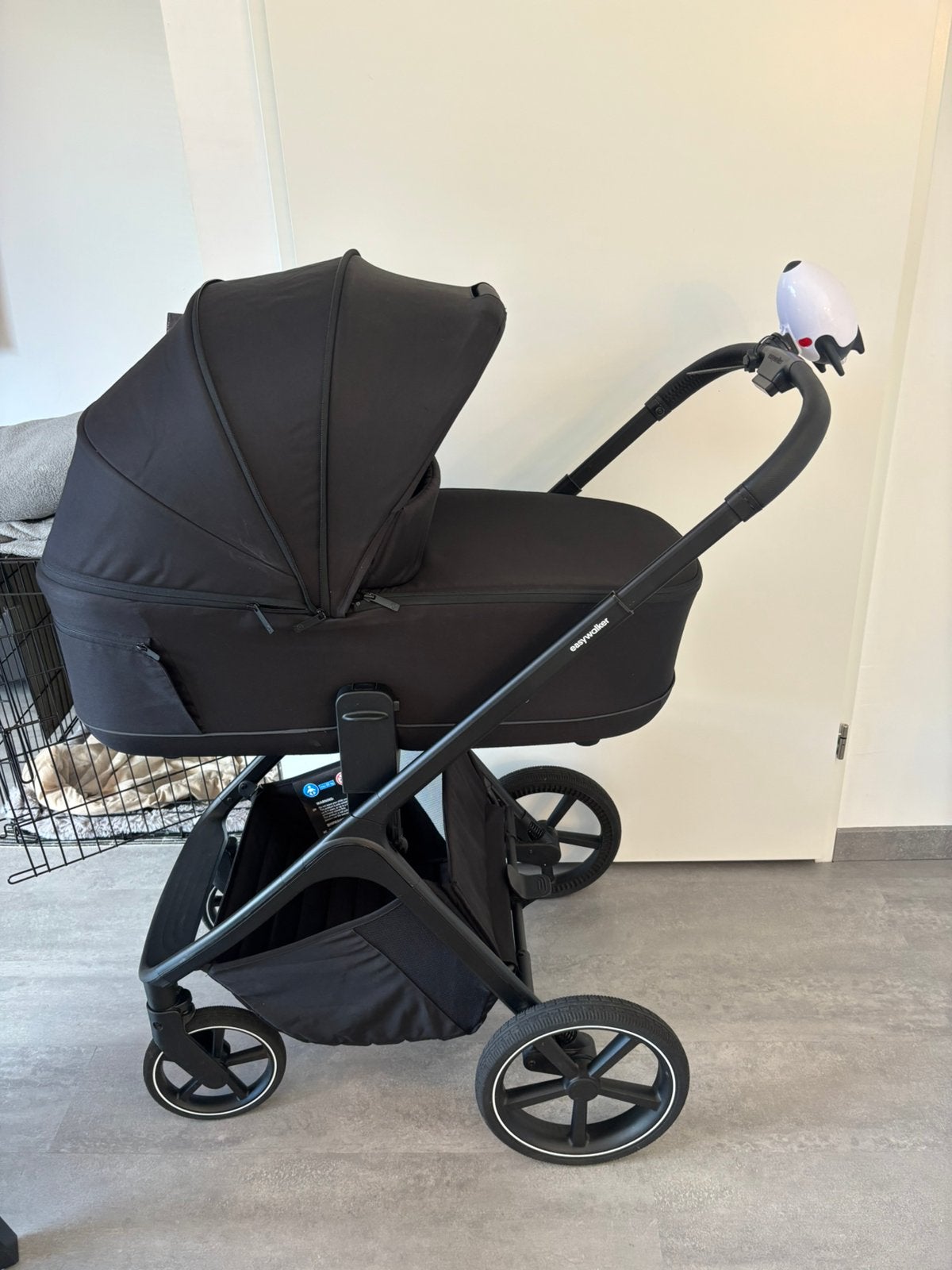Easywalker Zoey kinderwagen zwart compleet + accessoires, Zo goed als nieuw, Met reiswieg, Ophalen, Kinderwagen