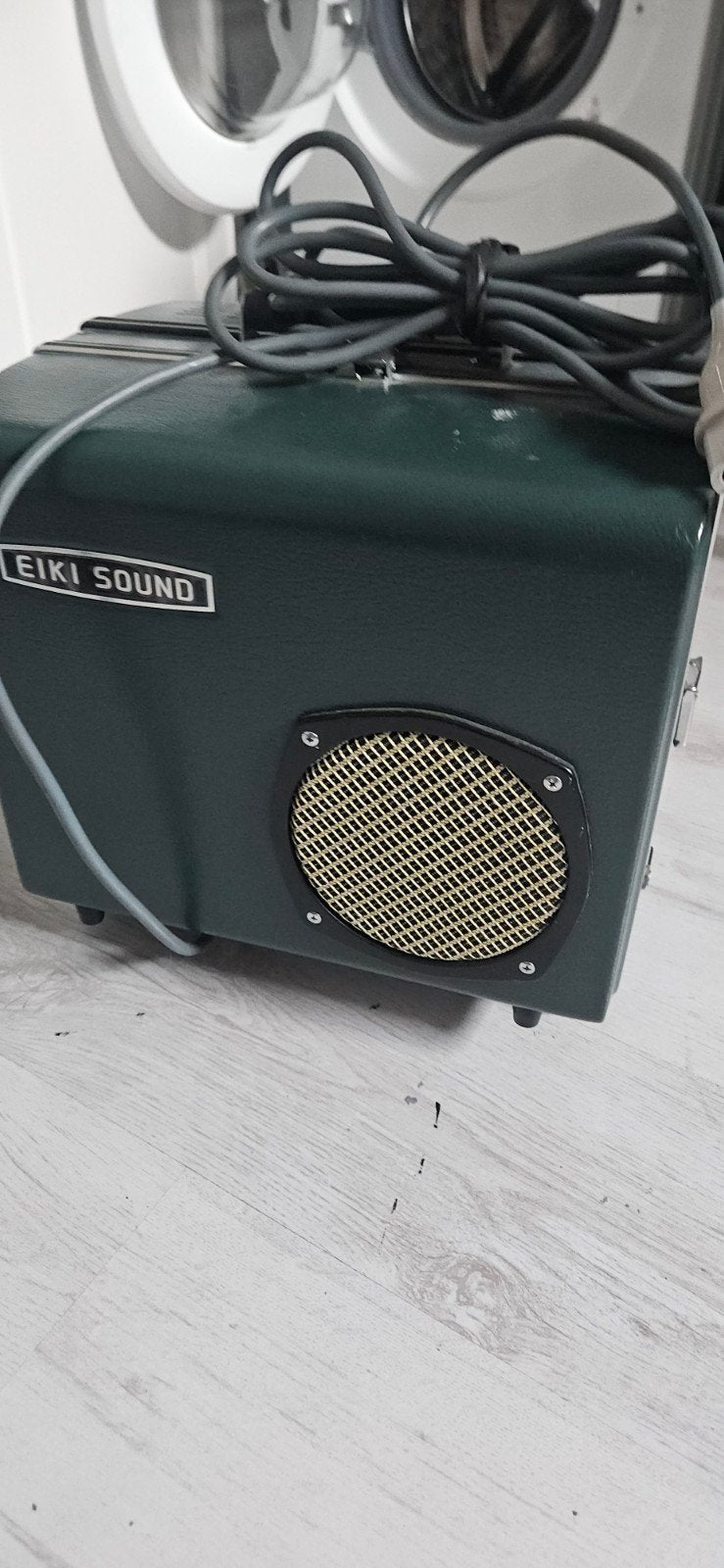 EIKI 16EIKI 16mm
Geluidsfilmprojector
Compleet met Originele, Ophalen of Verzenden