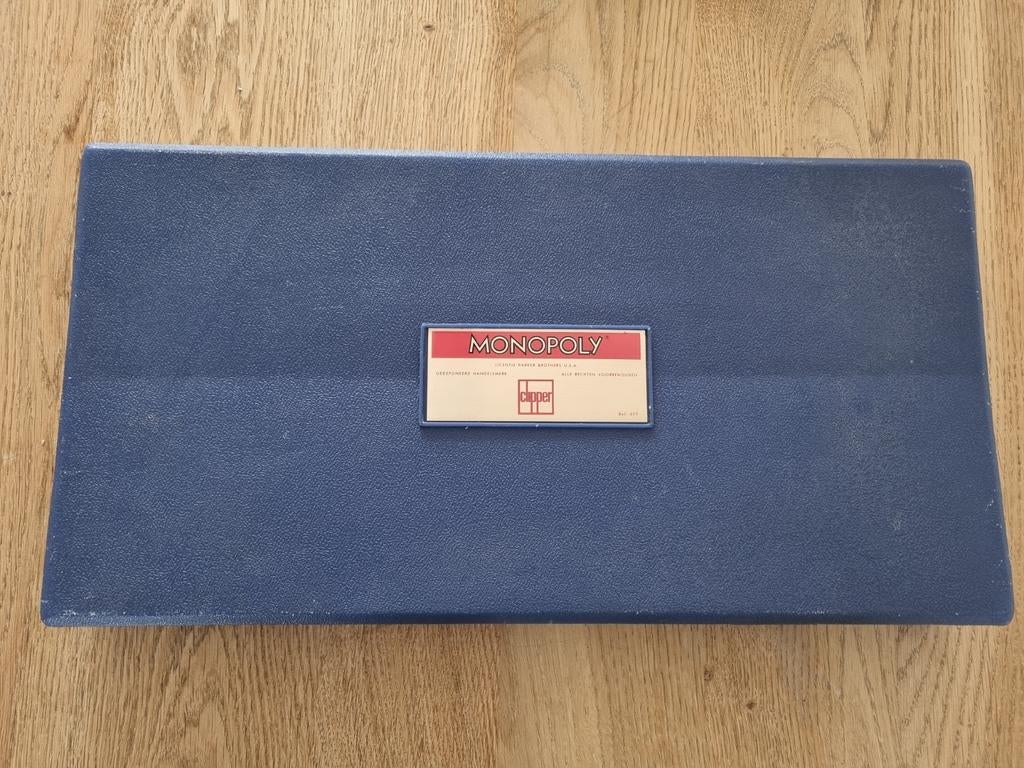 Vintage jaren 70 Monopoly in luxe koffer, Hobby en Vrije tijd, Gezelschapsspellen | Bordspellen, Ophalen of Verzenden, Gebruikt