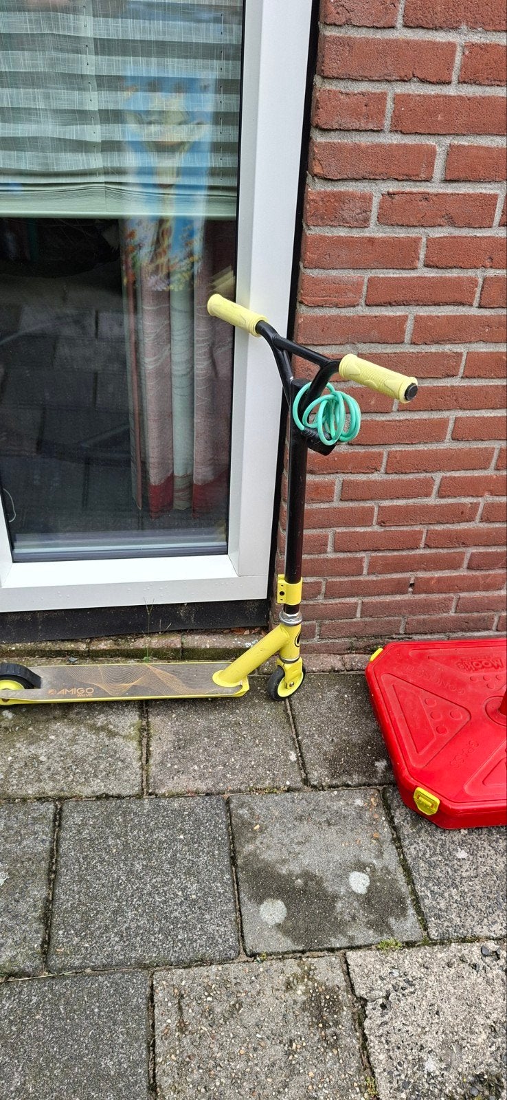 Amigo Stuntstep Geel - Zo goed als nieuw, Ophalen, Zo goed als nieuw, Gewone step, Amigo