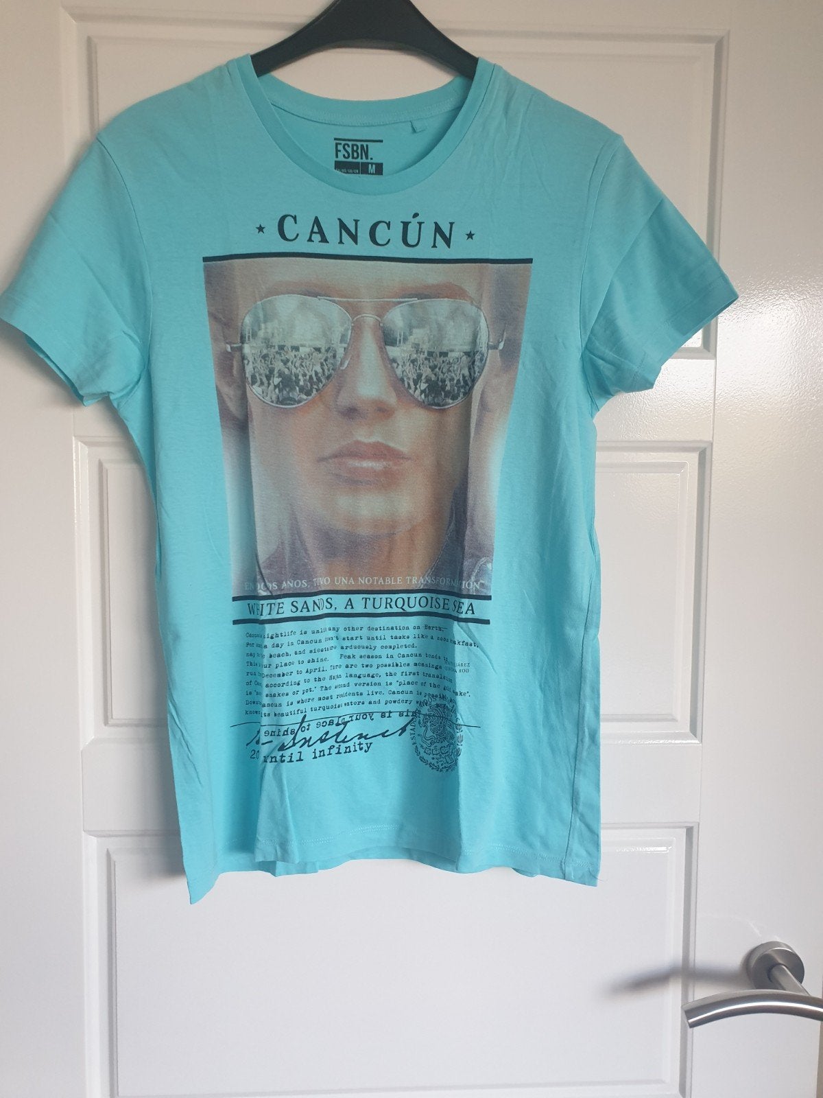 Te koop nieuw heren tshirt, kleur koraal groen, maat M, merk, Maat 48/50 (M), Nieuw, Ophalen of Verzenden, FSBN