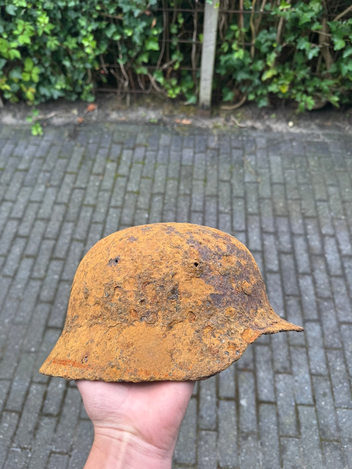 Duitse ww2 helm bovo, Ophalen of Verzenden