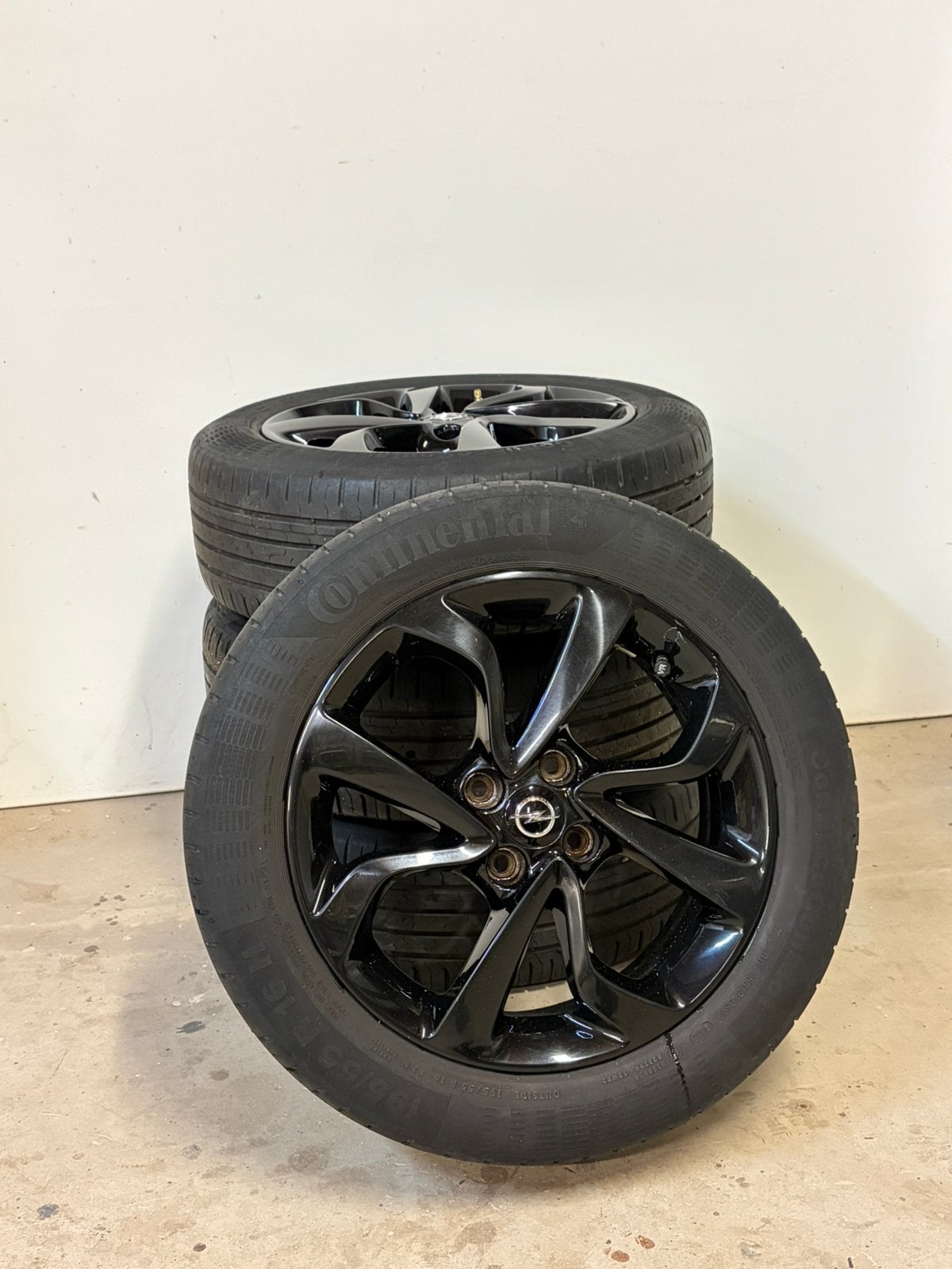 Originele Opel corsa velgen met goede banden 4x100, Ophalen, Gebruikt, Velg(en), 16 inch