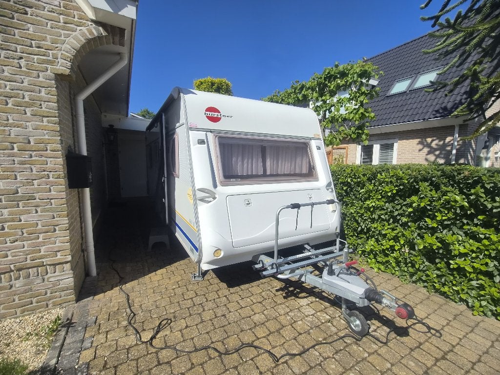 Bürstner 480TK 2002 | Mover | Stapelbed | BOVAG onderhouden, Particulier, Bürstner, 5 tot 6 meter, Omvormbare zithoek