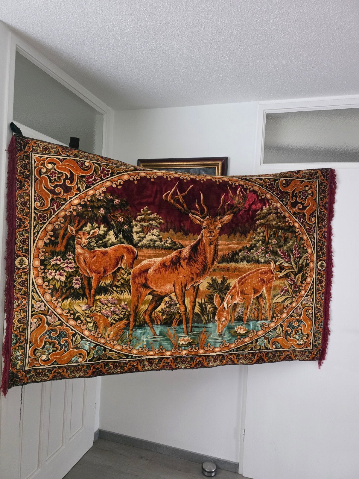 Gobelin met herten tafereel 176×117cm, Ophalen, Vintage, Gebruikt, Meerkleurig