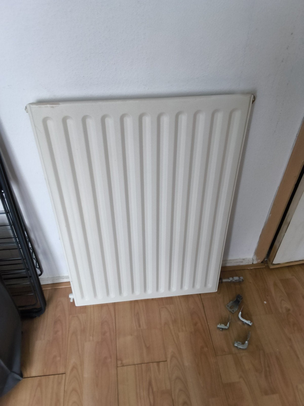 Verwarming radiator H90xB64 met muurbeugels, Ophalen, Gebruikt, Radiator, 60 tot 150 cm
