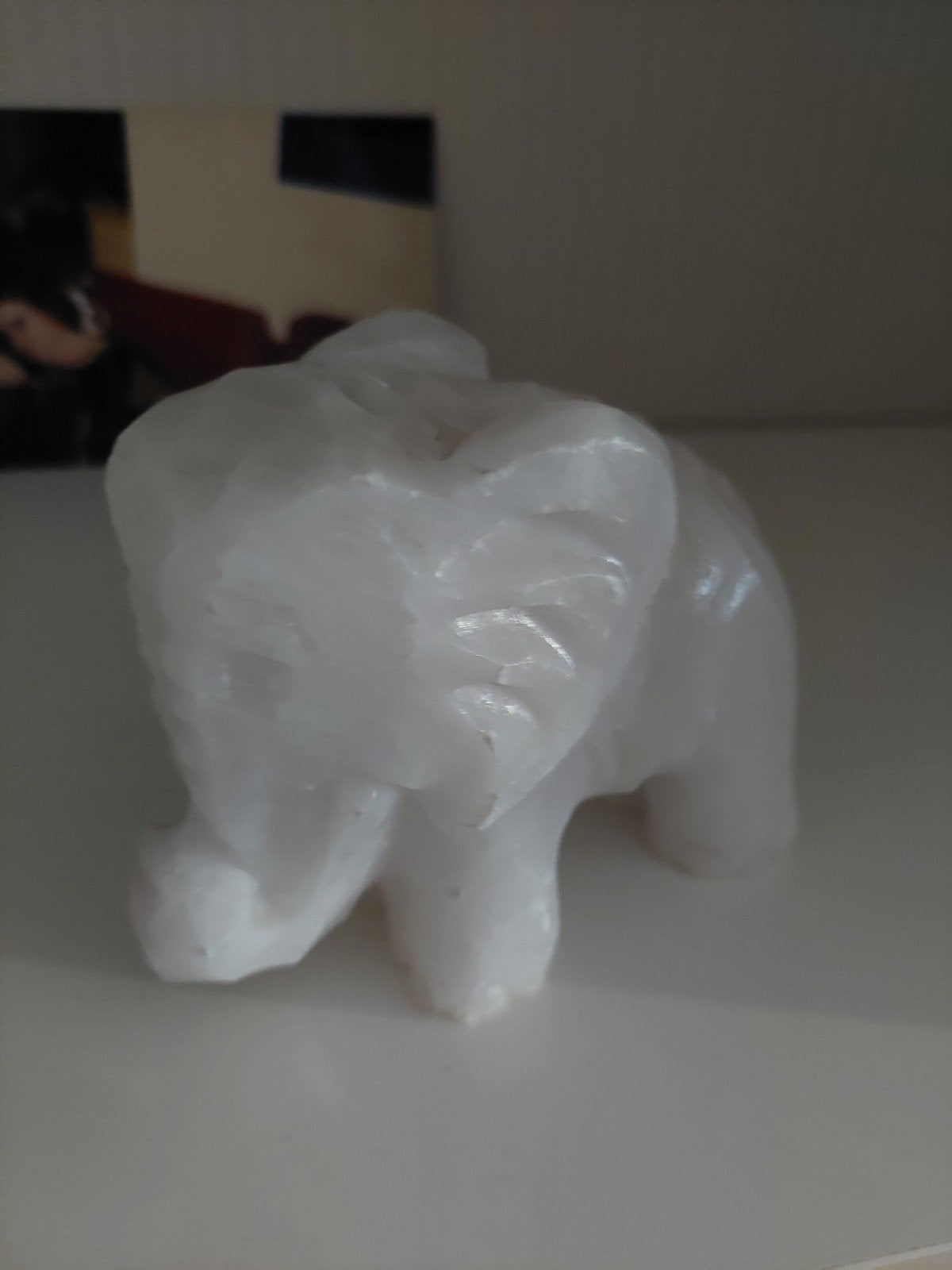 Witte olifant sculptuur van natuursteen, Ophalen, Natuurlijk materiaal, Wit, Beeld