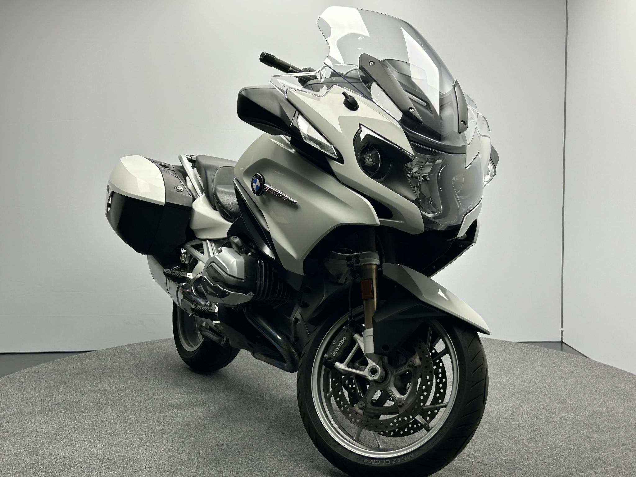 BMW R1200RT, Einsteinlaan 5
2289 CC  Rijswijk, NL, 1170 cc, Meer dan 35 kW, Toermotor