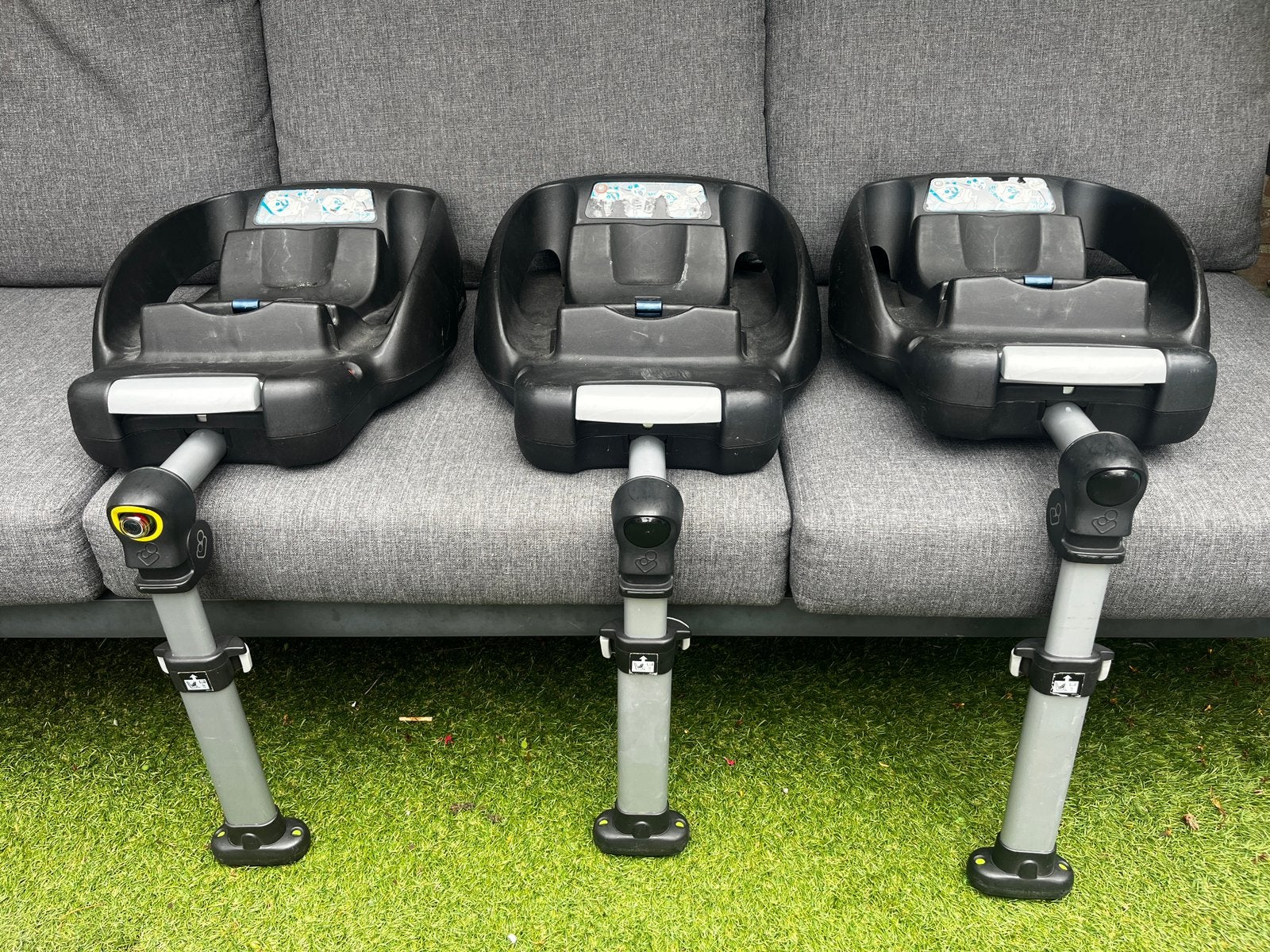 €20 p/stuk Maxi-Cosi 1x EasyFix en 2x EasyBase, Ophalen, Autogordel of Isofix, Gebruikt, 0 t/m 13 kg