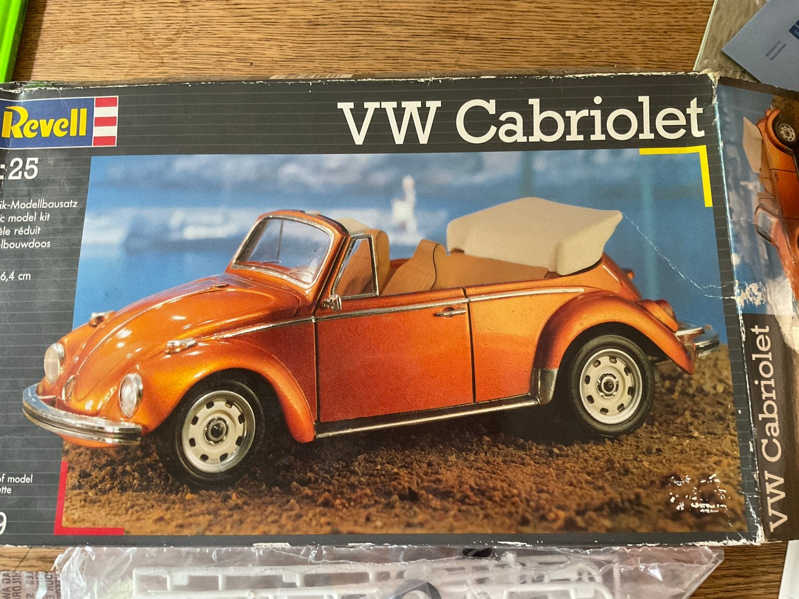 Revell VW Kever Cabriolet Modelbouw Kit 1:25, Auto, Ophalen of Verzenden, Zo goed als nieuw, 1:32 tot 1:50