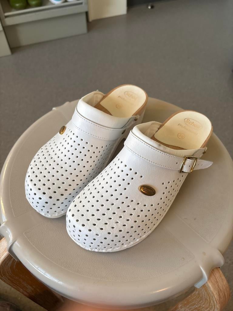 Scholl schoenen maat 38 - Gebruikt, goede staat, Ophalen of Verzenden, Gedragen, Wit, Instappers
