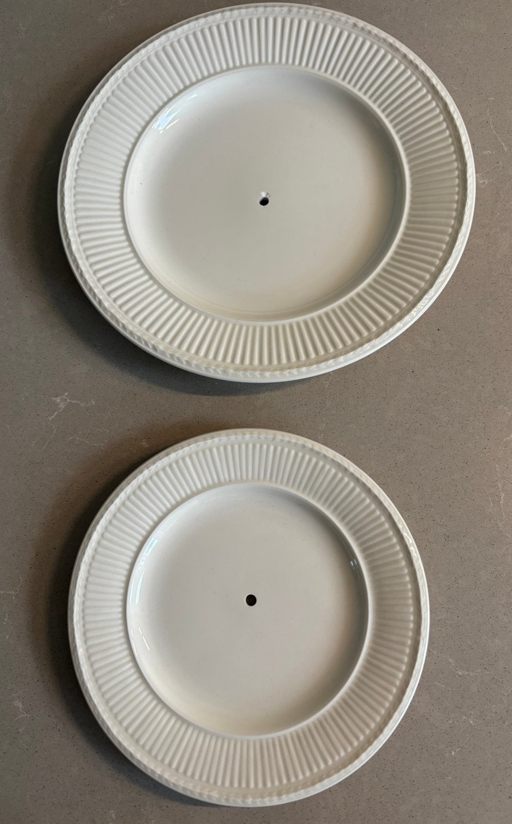 2 Wedgwood Edme bordjes, Ophalen of Verzenden, Zo goed als nieuw, Bord(en), Wedgwood