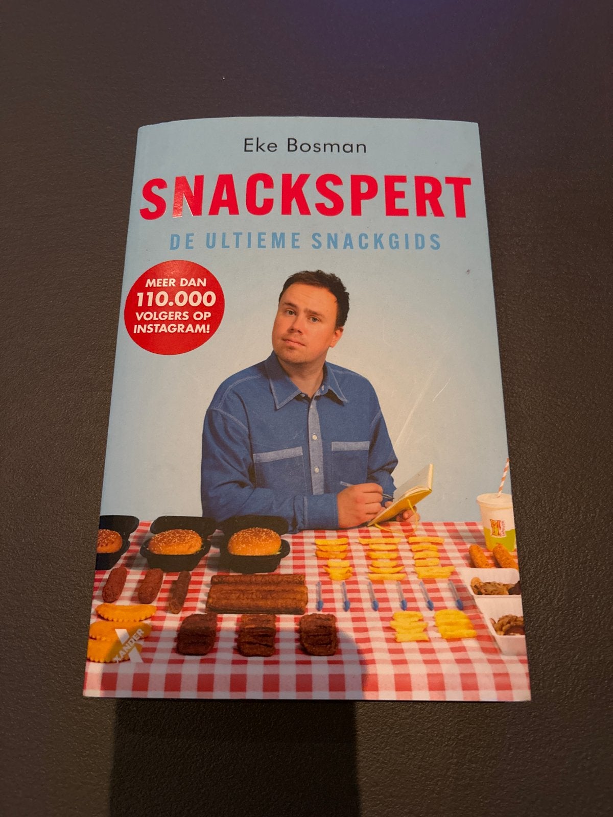 Snackspert: De Ultieme Snackgids door Eke Bosman, Ophalen of Verzenden, Zo goed als nieuw, Nederland