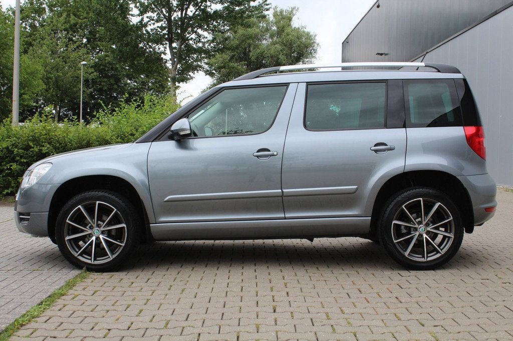 Skoda Yeti 1.2 TSI Ambition | Automaat | Stoelverwarming | N, Auto's, Skoda, Euro 5, Gebruikt, 680 kg, 4 cilinders