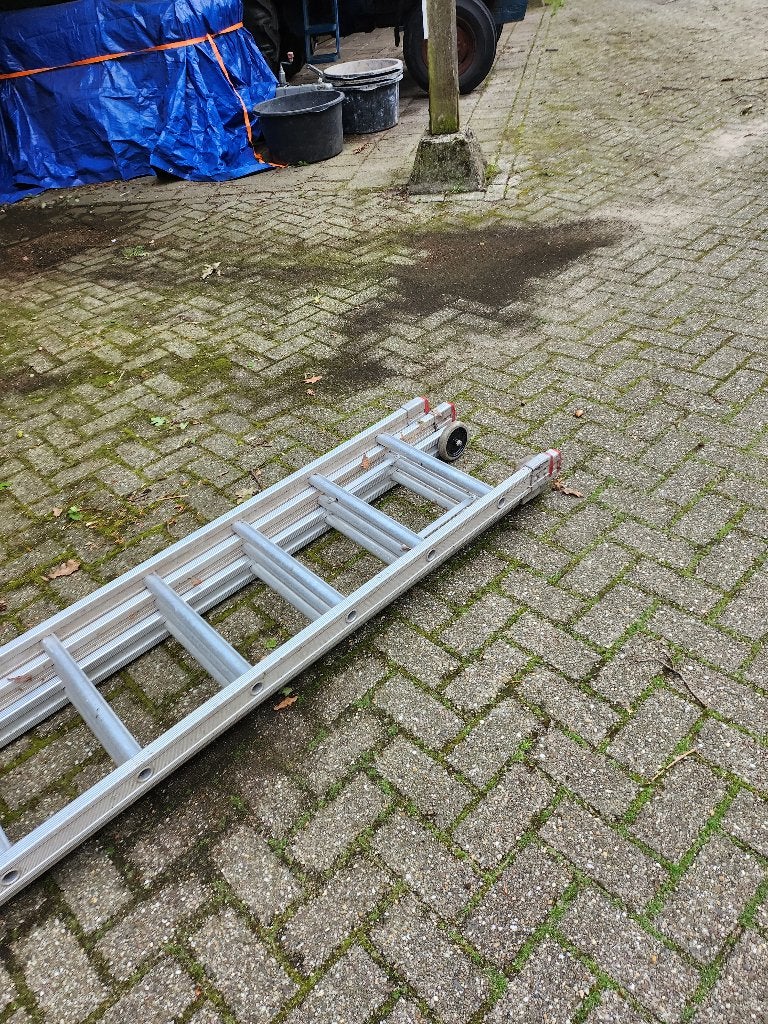 Ladder Altrex, Ophalen, Zo goed als nieuw, Ladder, 4 meter of meer