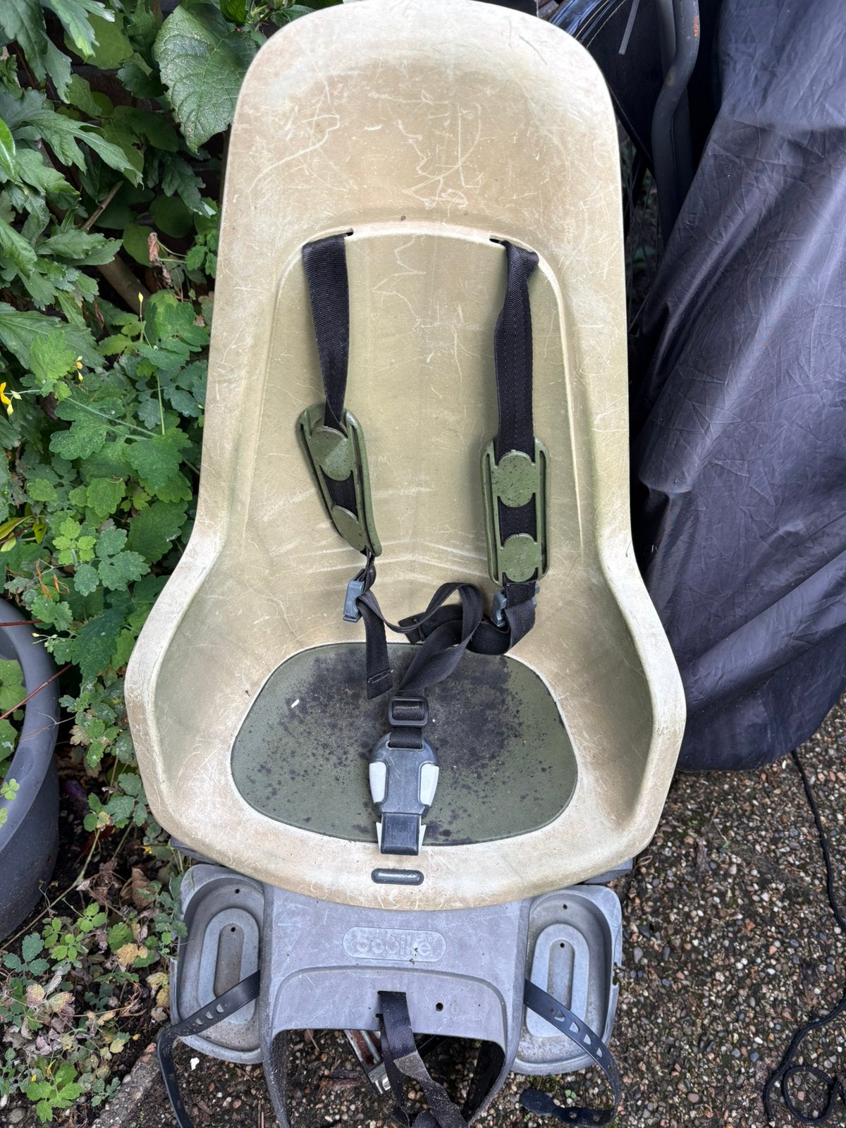 Fietsstoeltje Bobike achter, sluiting kapot, Ophalen, Gebruikt