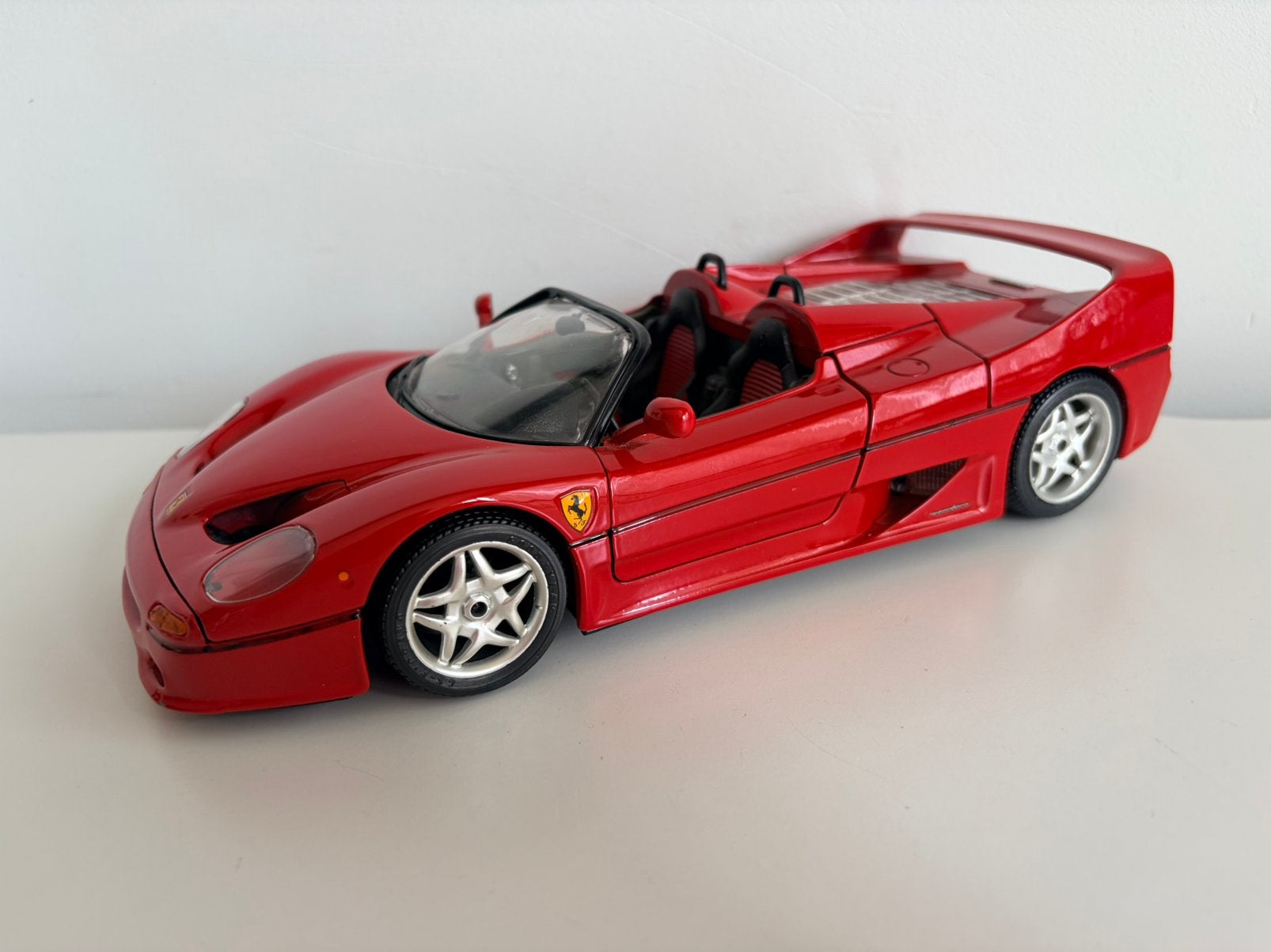 Bburago Ferrari F50 1995 schaal/model auto 1:18 rood ZGAN!!!, Ophalen of Verzenden, Zo goed als nieuw, Auto, Bburago