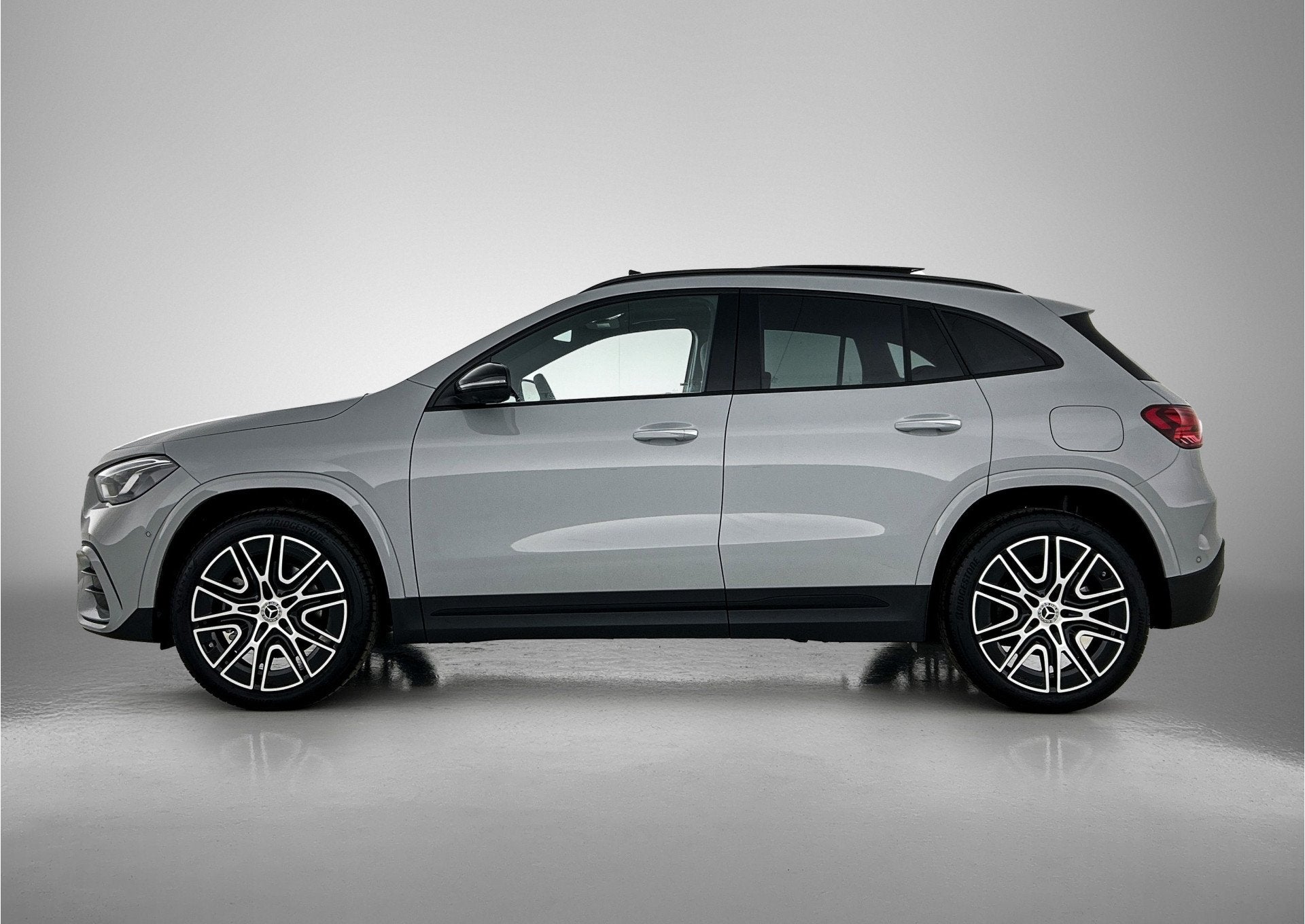 Mercedes-Benz GLA 250 e Business Solution AMG | AMG Line Plu, Auto's, 12 maanden, 1800 kg, 4 cilinders, Bedrijf