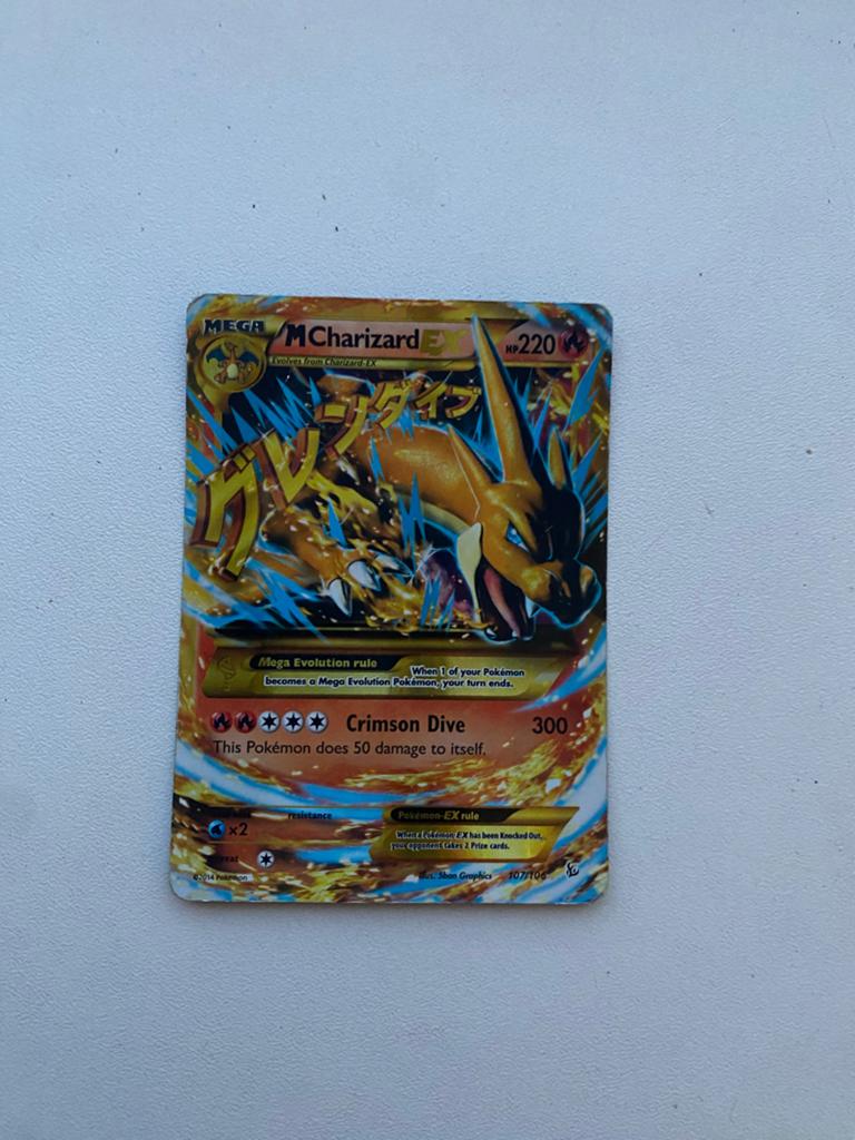 M Charizard EX  Pokémon Kaart 107/106, Hobby en Vrije tijd, Verzamelkaartspellen | Pokémon, Ophalen of Verzenden, Zo goed als nieuw