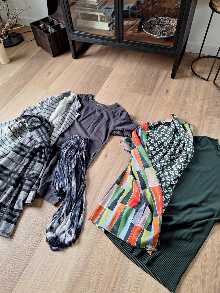 2x jurken met bijpassende  jasjes, Kleding | Dames, Jurken, Maat 46/48 (XL) of groter, Ophalen of Verzenden, Lizzy & Coco, Zo goed als nieuw