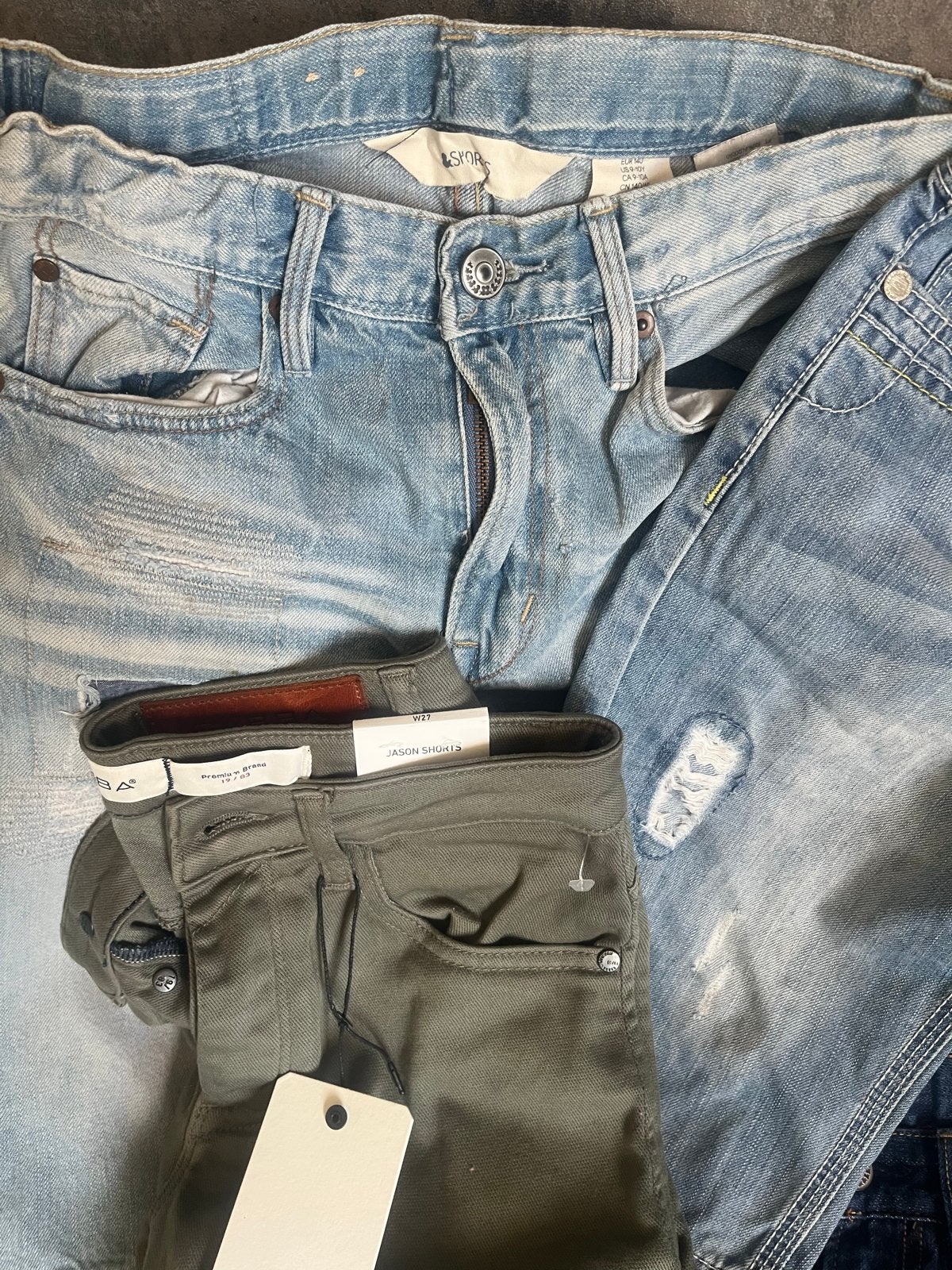 Partij van 4 jongeherenjeans - diverse merken en maten, Kleding | Heren, Spijkerbroeken en Jeans, Ophalen of Verzenden, Gedragen