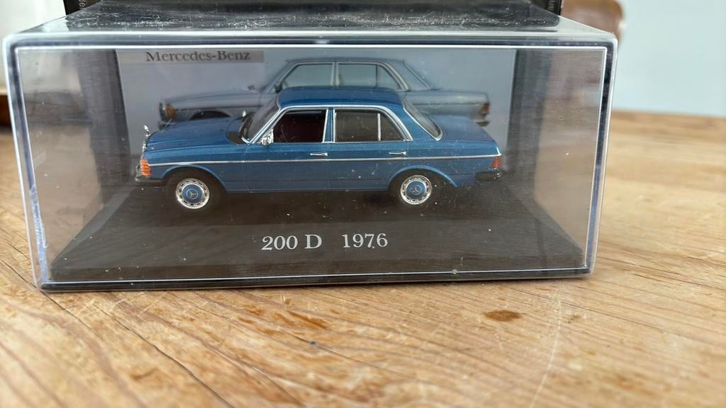 Ik Mercedes 200 D 1976 123  1:43, Ophalen of Verzenden, Zo goed als nieuw, Auto