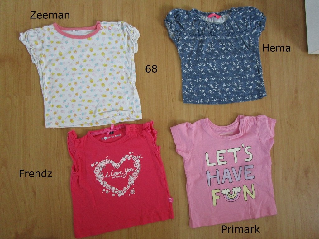 Vier shirts met korte mouwen maat 68, Kinderen en Baby's, Babykleding | Maat 68, Meisje, Ophalen of Verzenden, Zo goed als nieuw
