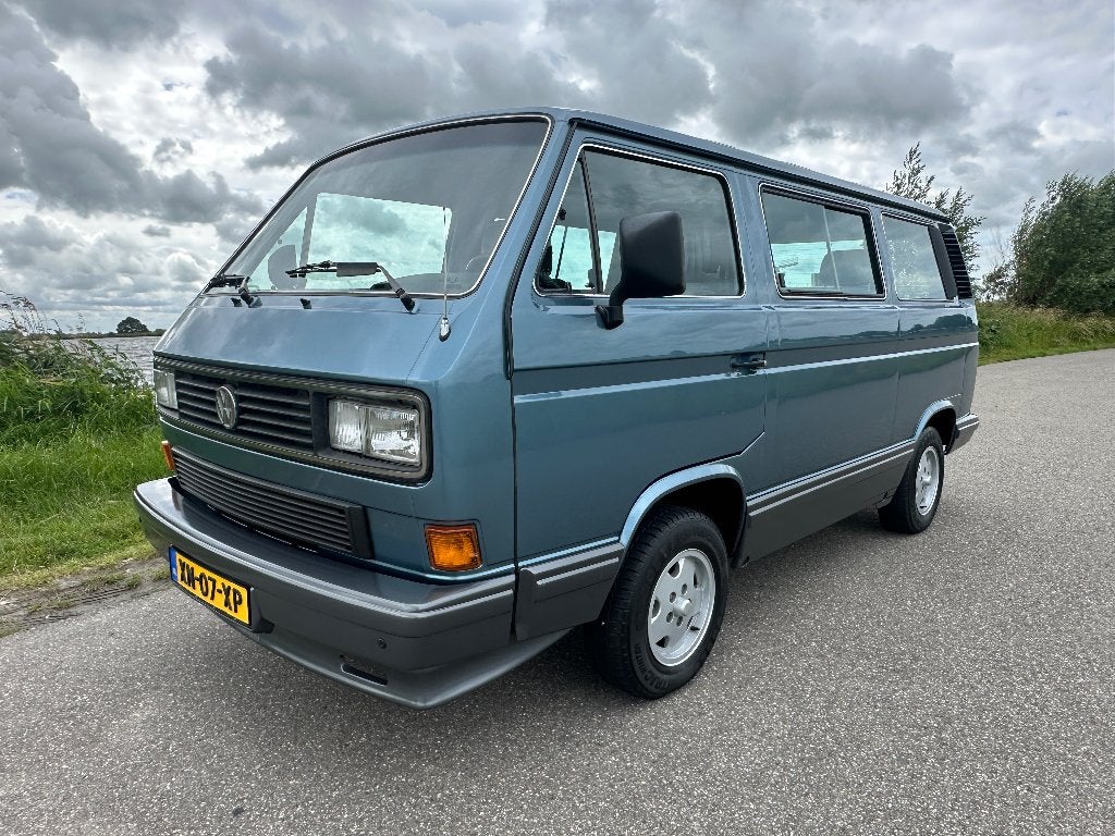 Volkswagen T3 Caravelle Carat 2.1 Airco Automaat Orig. Neder, Automaat, Overige carrosserieën, 112 pk, Particulier