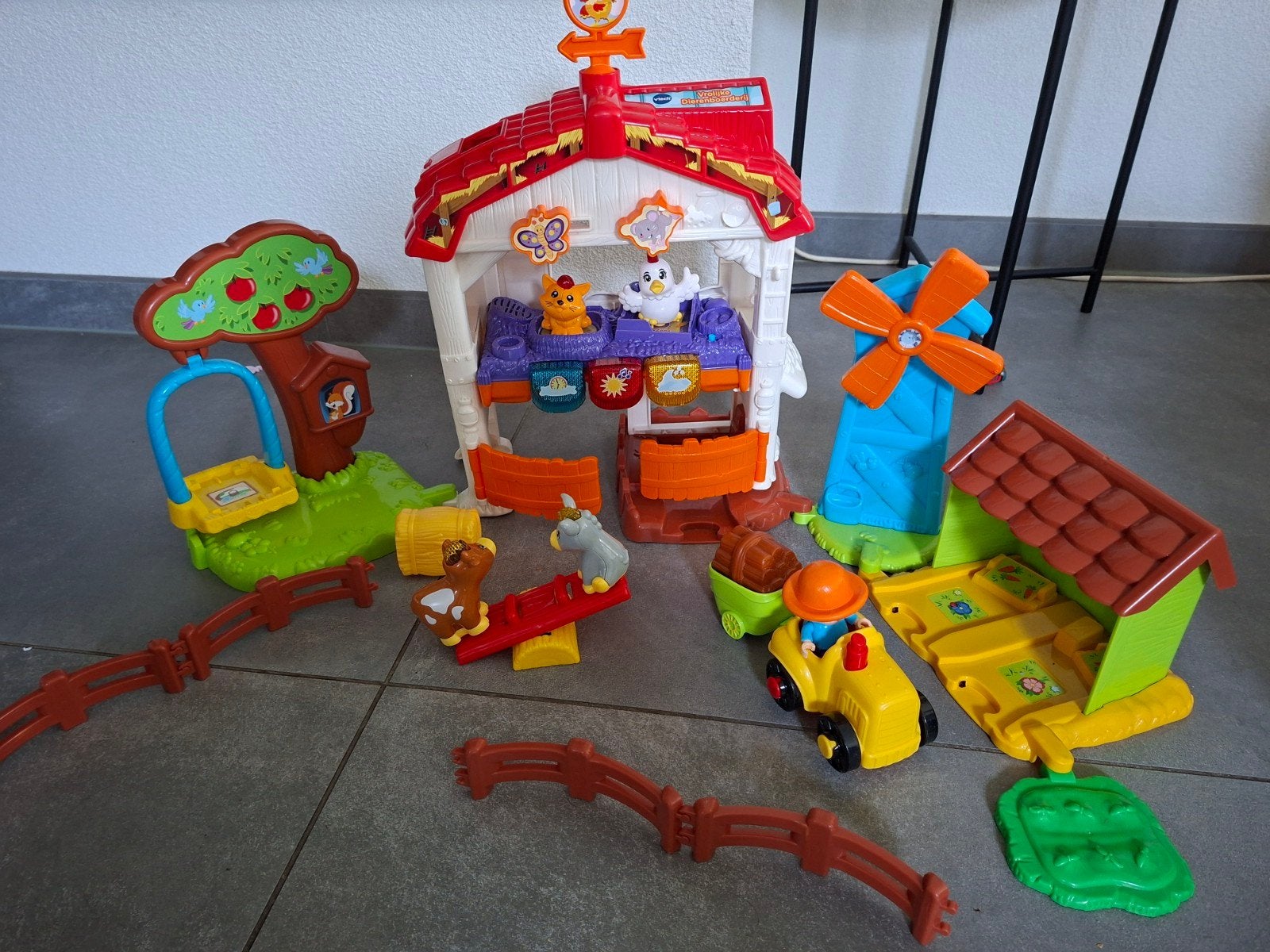 VTech Vrolijke Vriendjes Boerderij Speelset, Ophalen