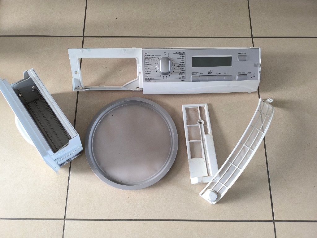 Warmtepompdroger onderdelen AEG Lavatherm 598890, Ophalen, 6 tot 8 kg, Gebruikt, Overige typen