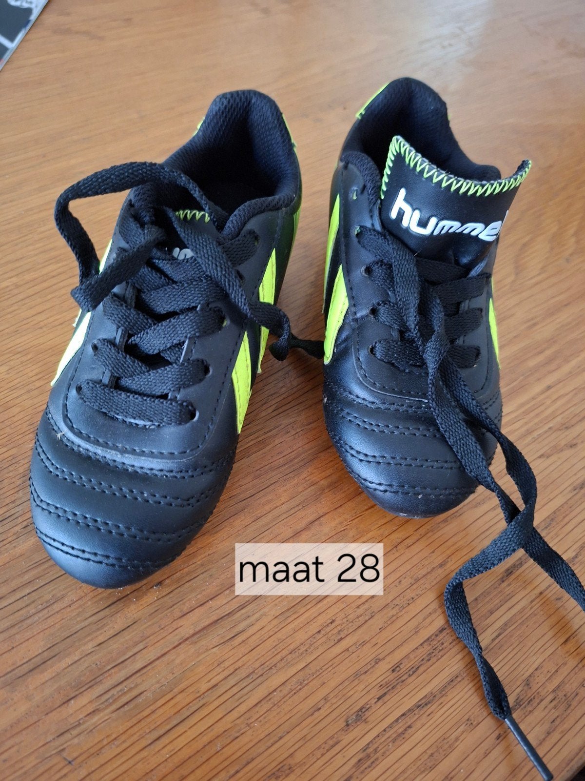 zgan voetbal schoenen maat 28, Sport en Fitness, Voetbal, Maat XS of kleiner, Ophalen of Verzenden, Zo goed als nieuw, Schoenen