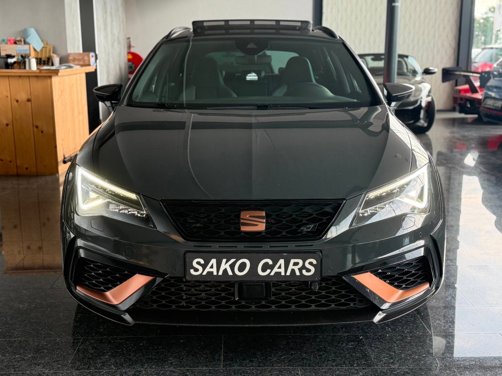 Seat Leon ST 2.0 TSI CUPRA R 4-Drive 2019 STM-500 512PK Vol, Auto's, 15 km/l, Gebruikt, Zwart, 4 cilinders