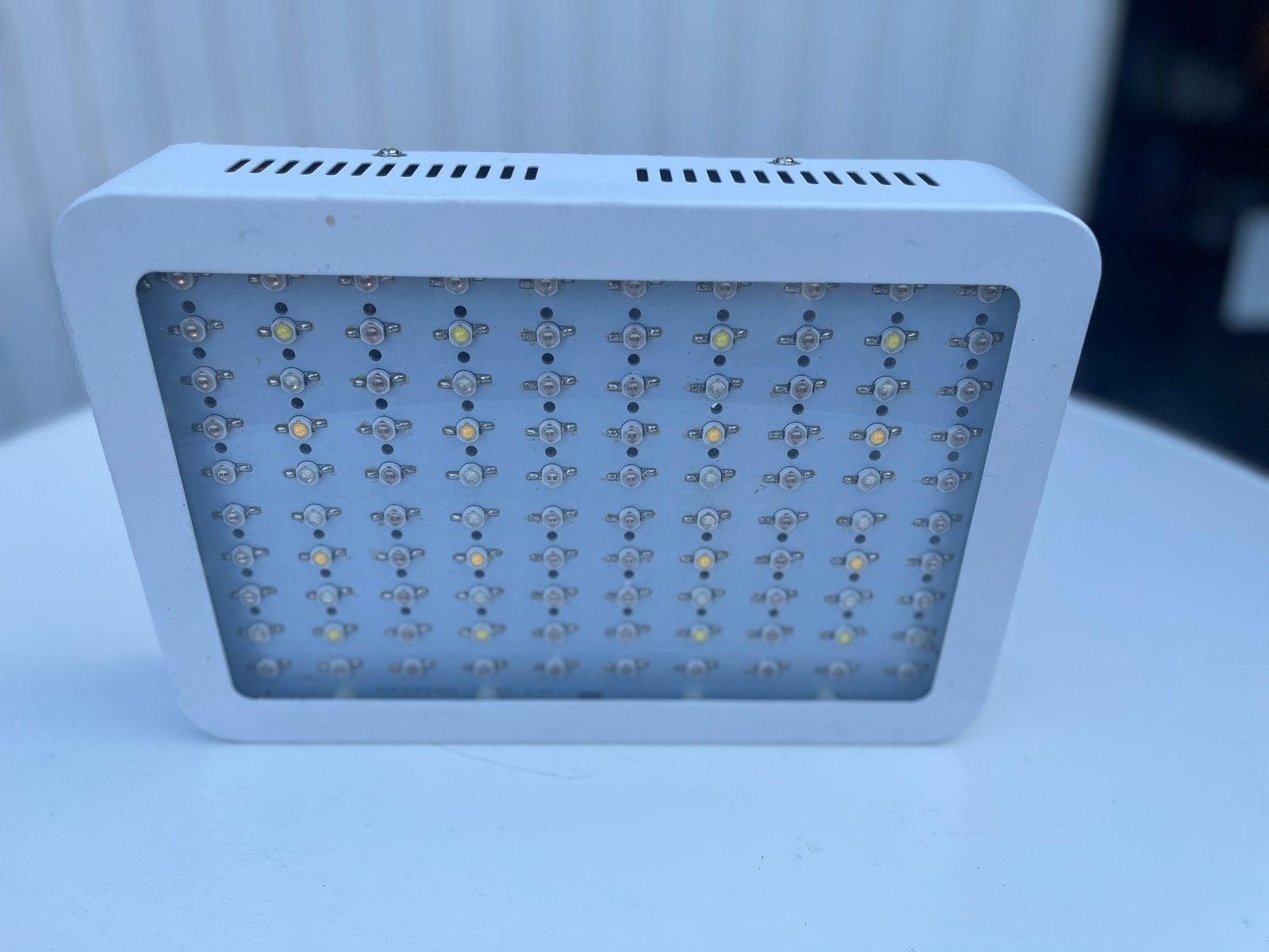 LED Kweeklamp voor optimale plantengroei, Ophalen, Gebruikt, Kweeklamp