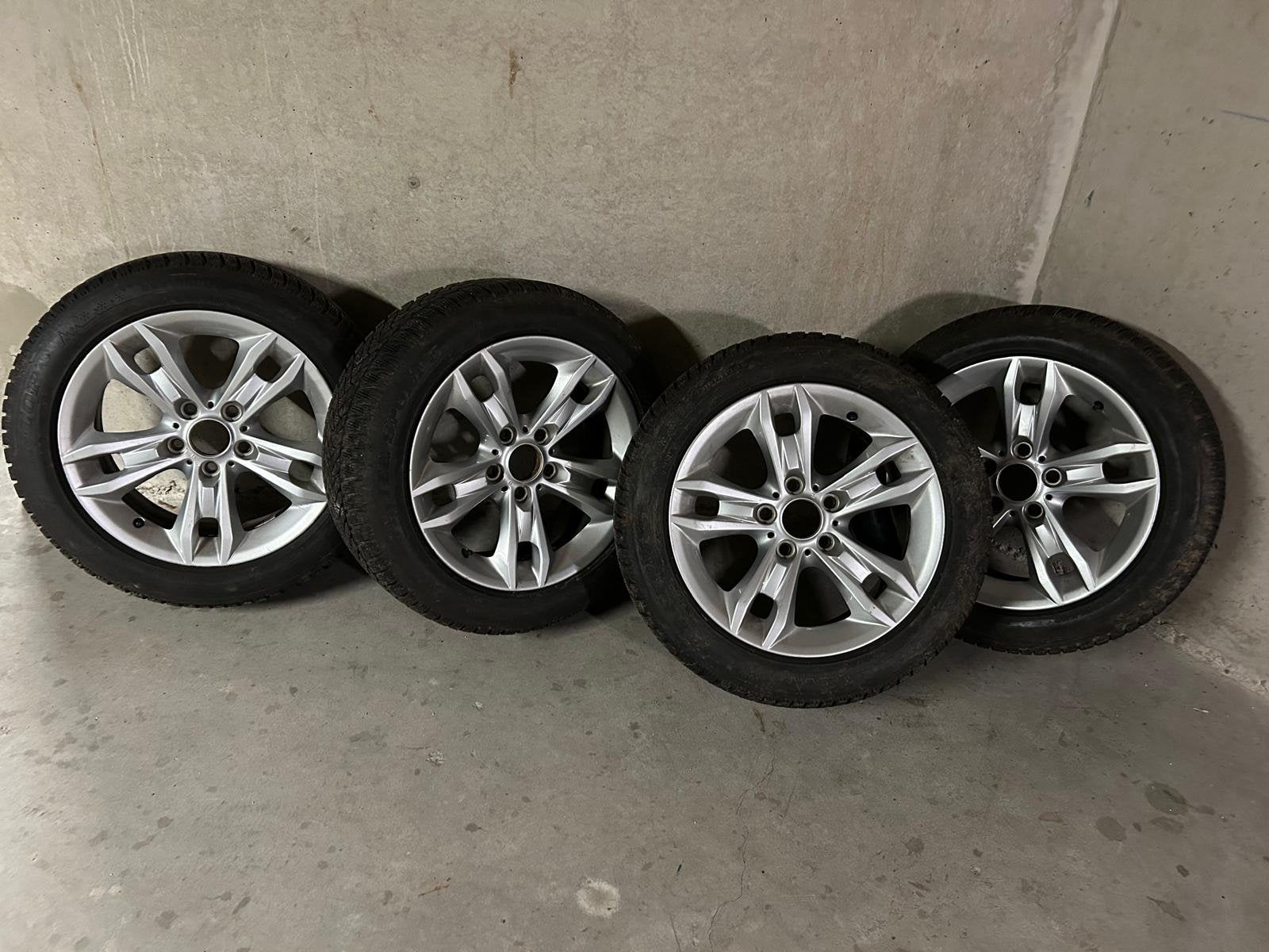 Dunlop winterbanden 225/50R17, Ophalen, Banden en Velgen, 17 inch, Winterbanden