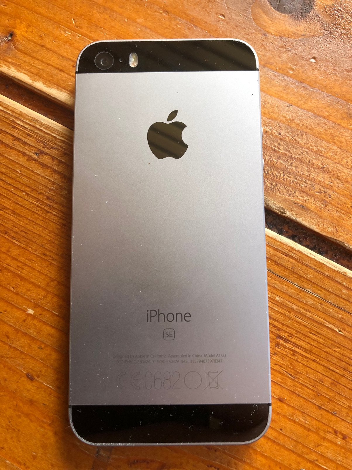 iPhone SE 2016, 78 %, Ophalen of Verzenden, Zo goed als nieuw, Zonder simlock