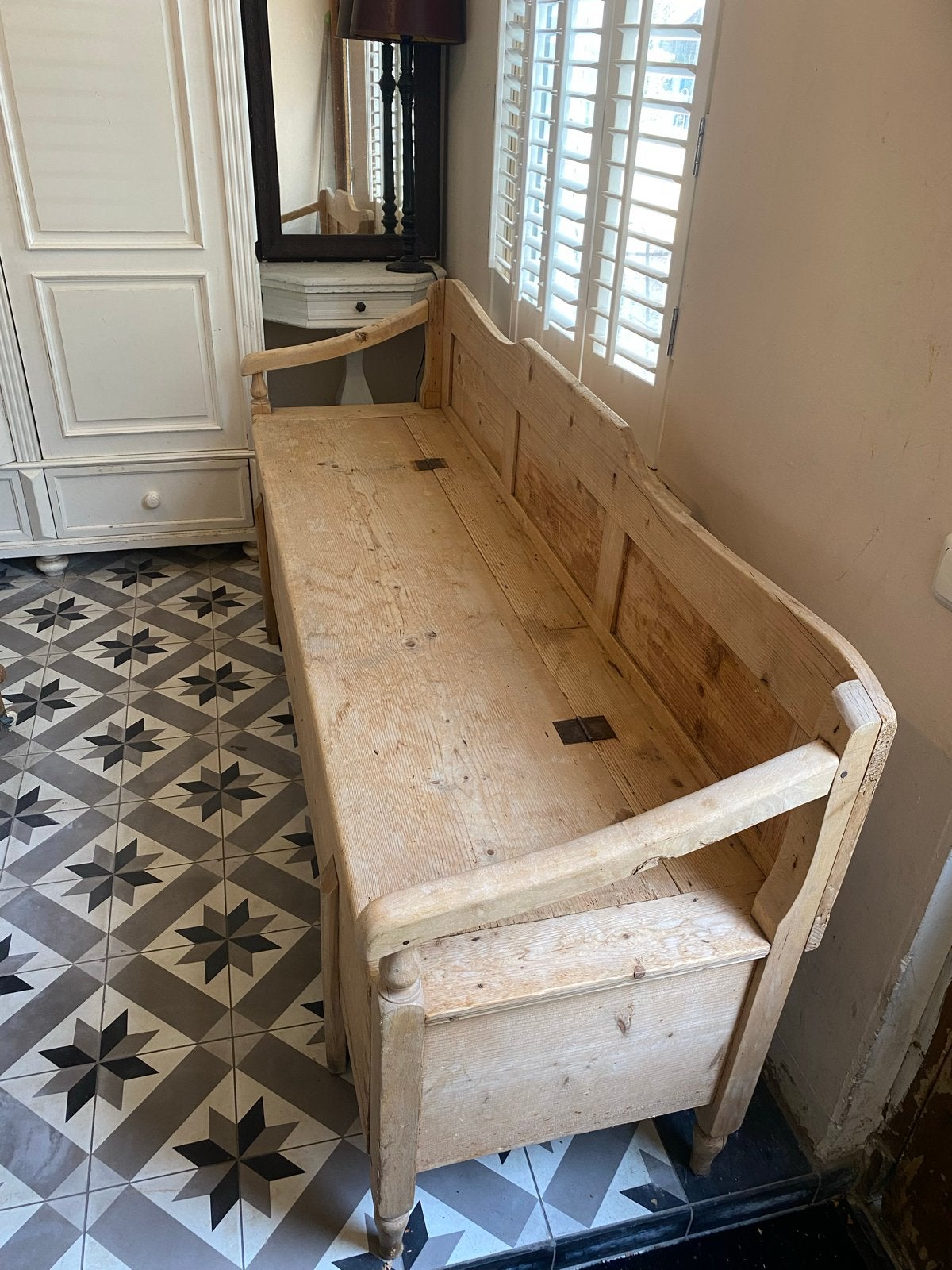 Charmante brocante grenen klepbank halbank keukenbank, Ophalen